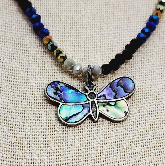 Butterfly Choker - Picture 3 of 6